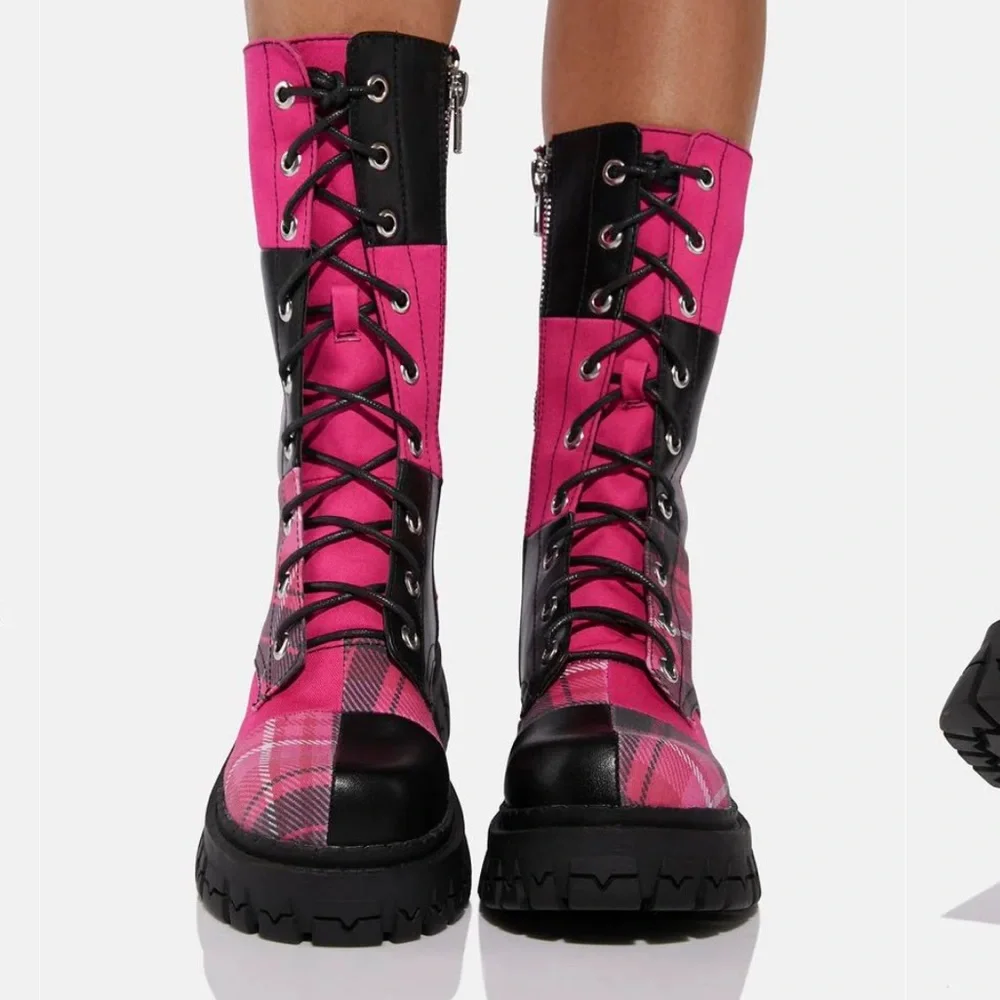 Dolls kill scream and shout boots - Picture 10 of 14